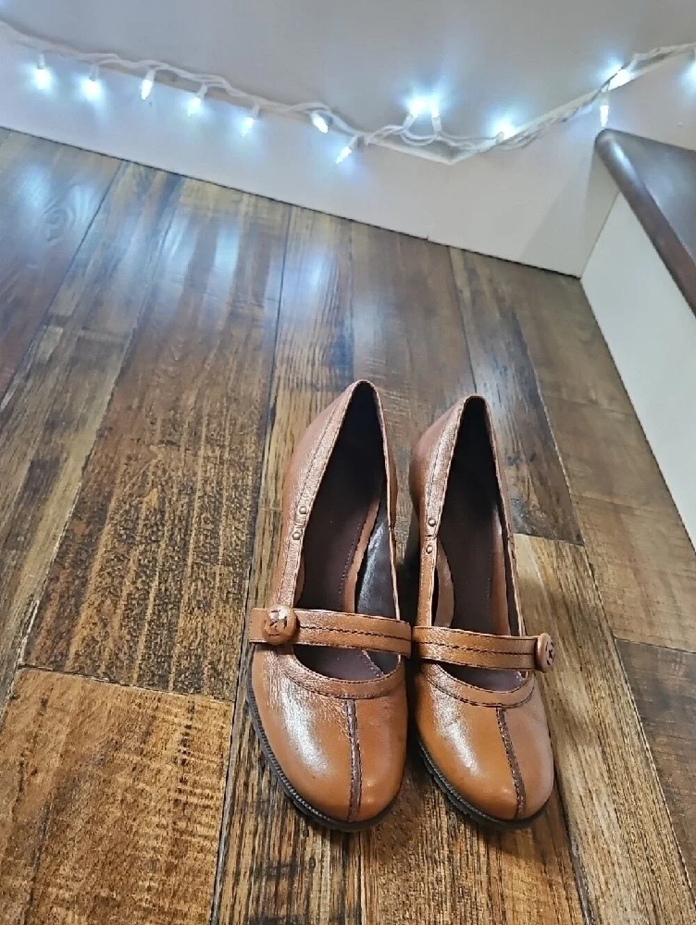 AEROSOLES Brown Leather Mary Jane Block Heel Pumps
